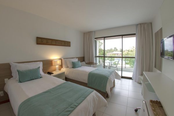 Iloa Resort na Barra de São Miguel